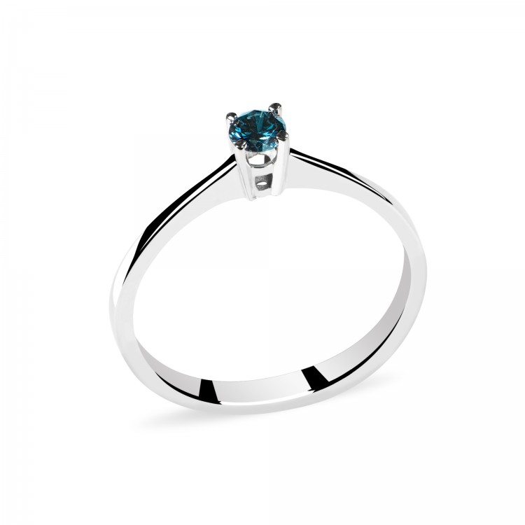 Beautiful 18 k White Gold Engagement Ring with Natural Blue Diamond